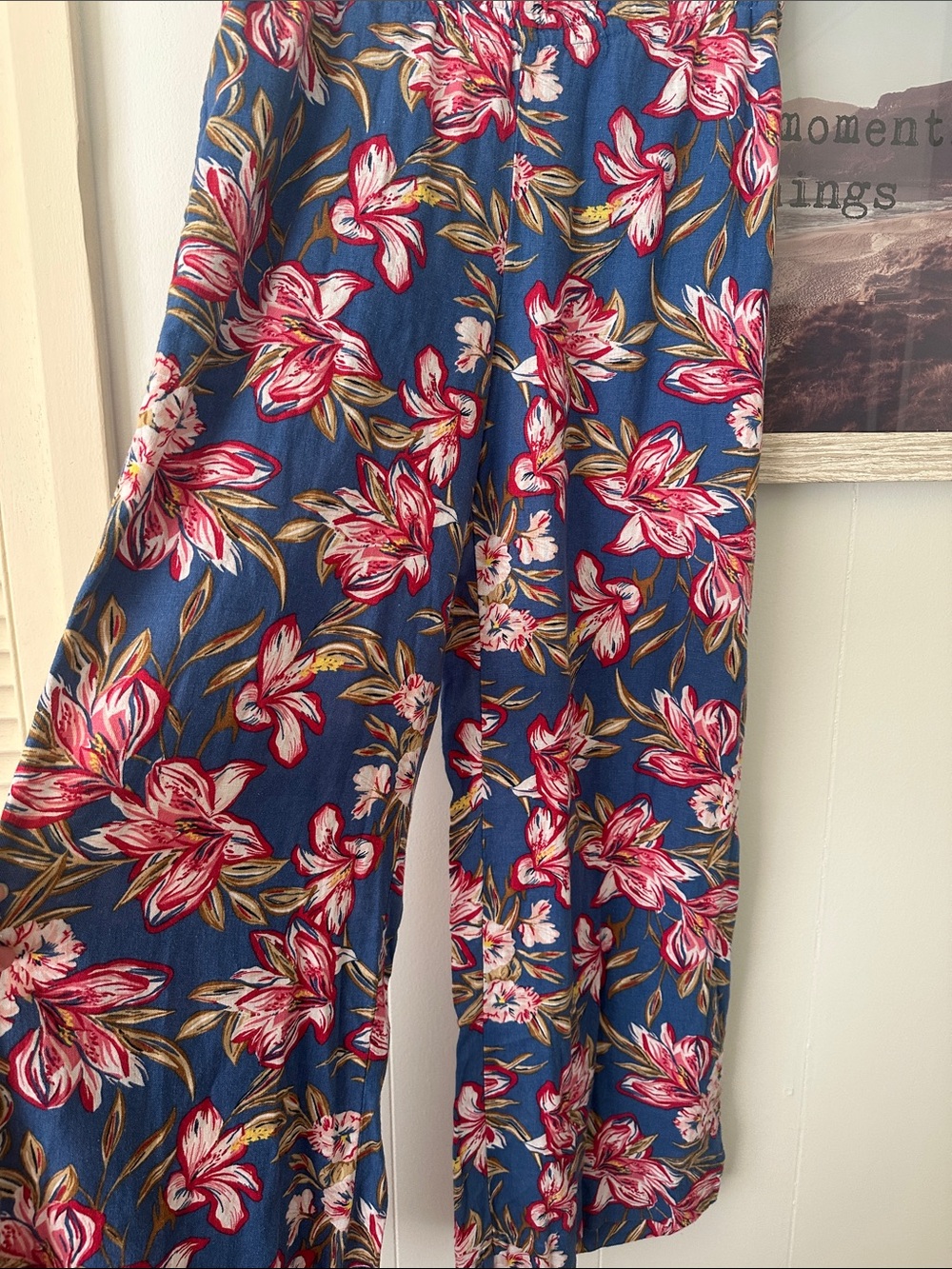 NWOT Size Small a new day Blue Floral Wide-Leg Pants with Pink & Green Print - Picture 3 of 6